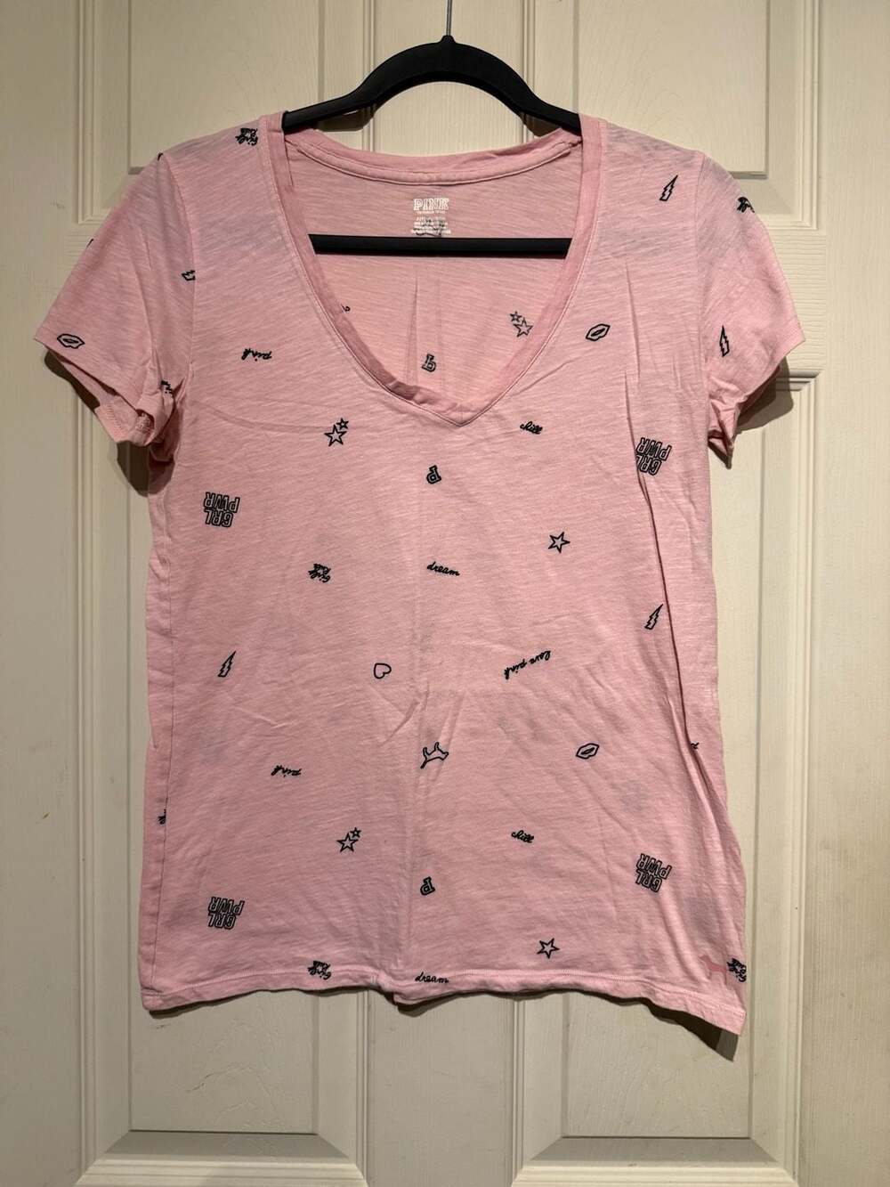 Pink Victoria's Secret Graphic V-Neck T-Shirt Size S Pink All-Over Print